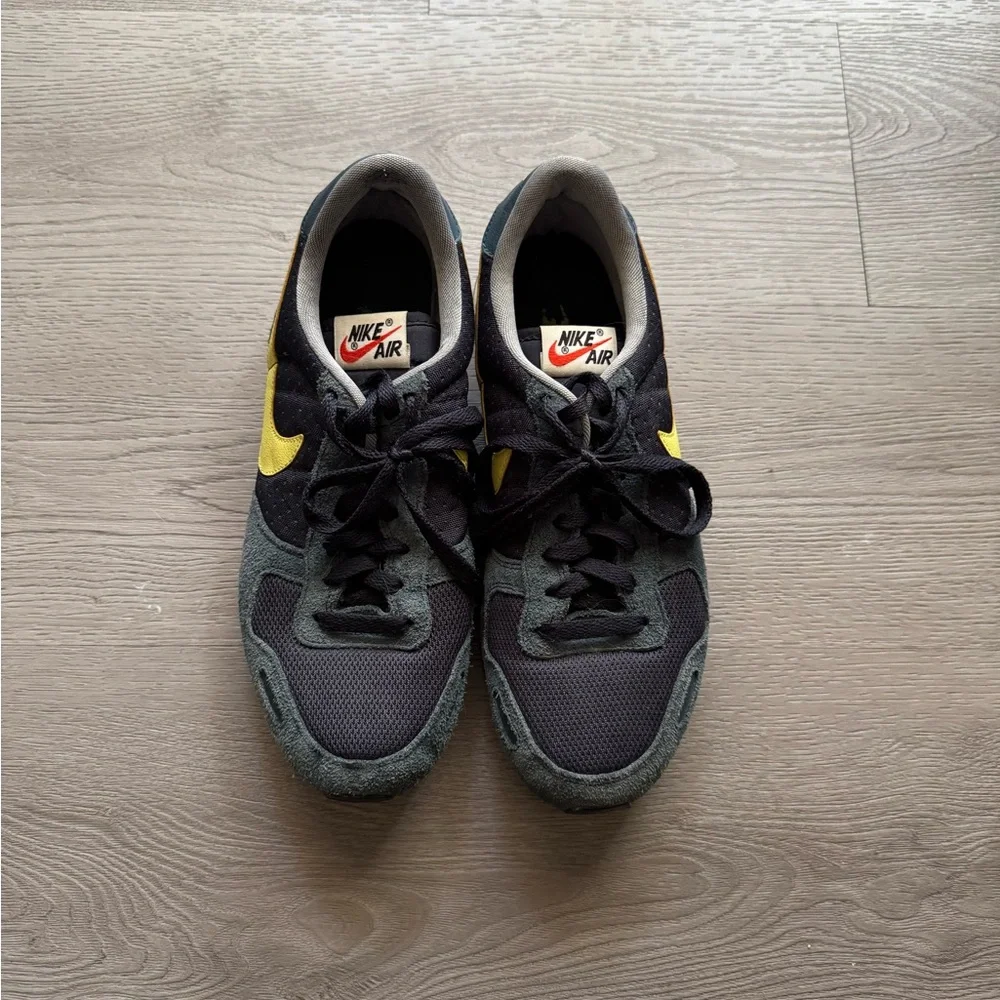 Nike MD Valiant 'Limelight' Sneakers - Picture 1 of 13